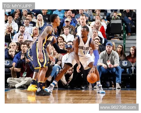 2016年勇士与小牛的激战回顾：一场篮球史上的经典对决与传奇时刻